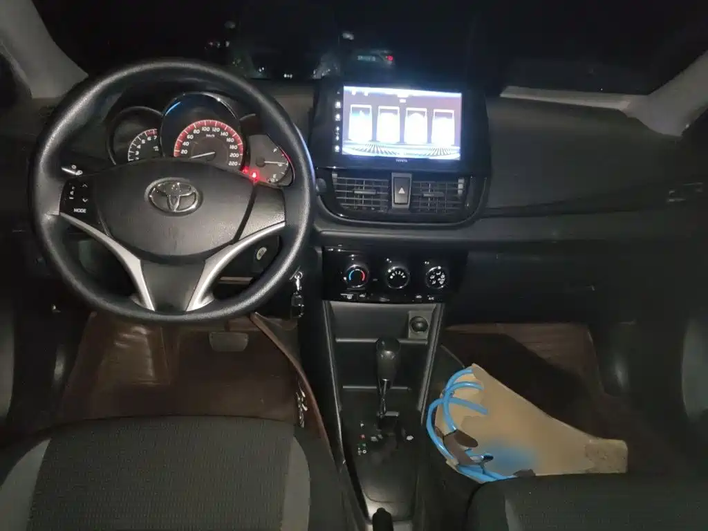 Toyota Vios — миниатюра 10
