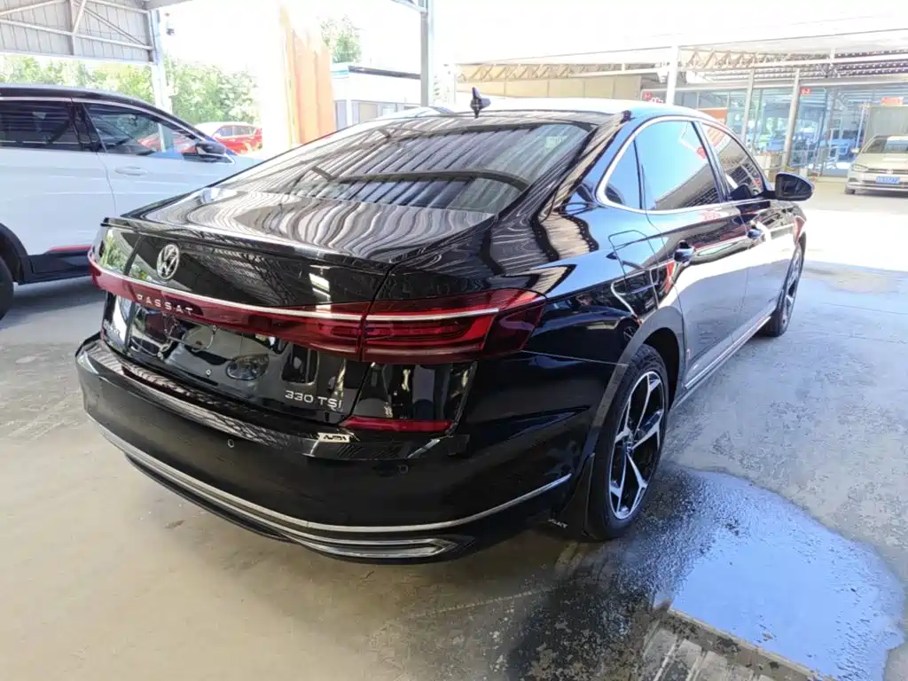 Volkswagen Passat — миниатюра 7
