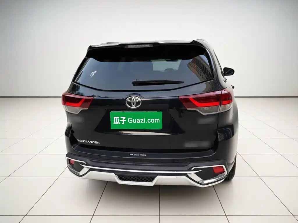 Toyota Highlander — миниатюра 3