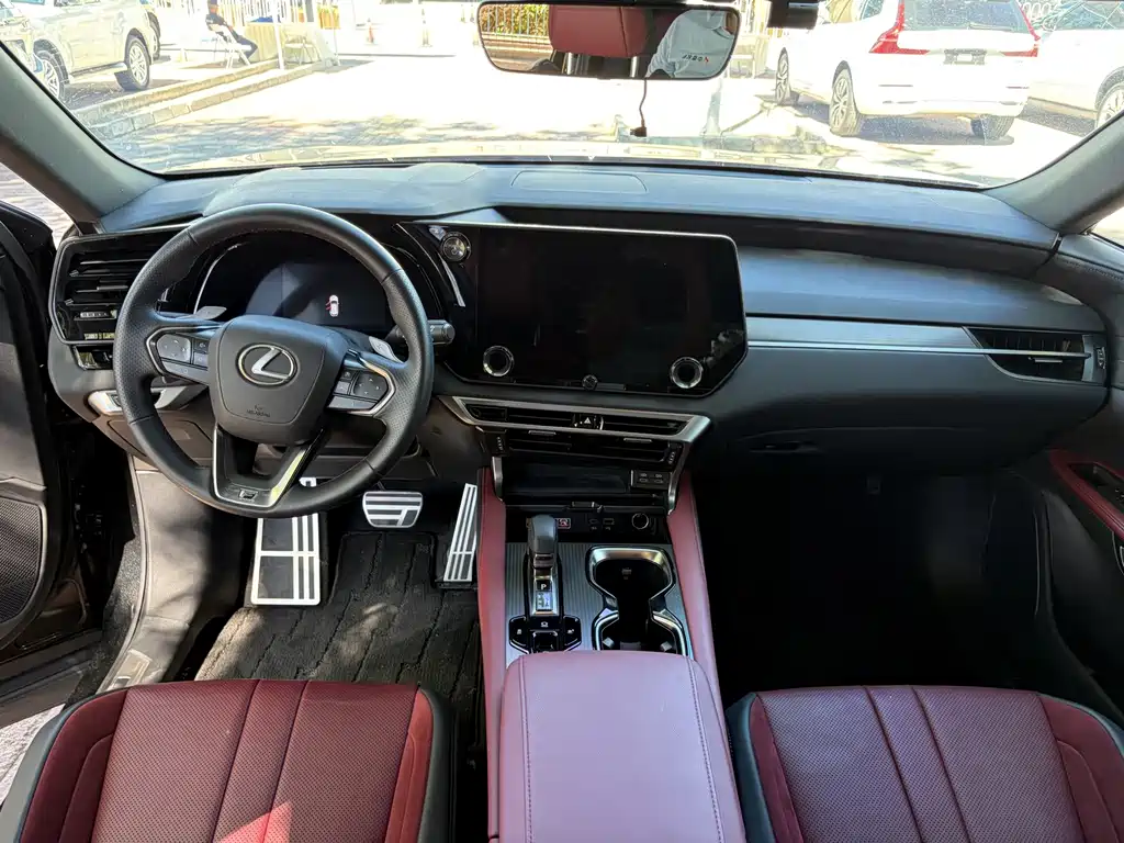 Lexus RX — миниатюра 7