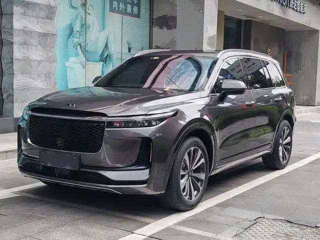 Li Auto ONE