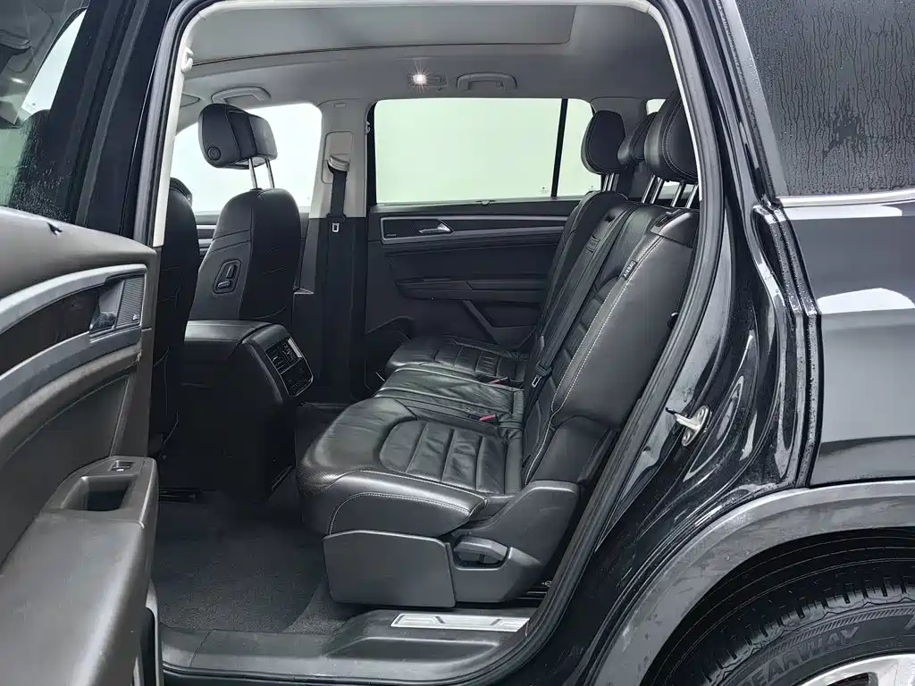 Volkswagen Teramont — миниатюра 15