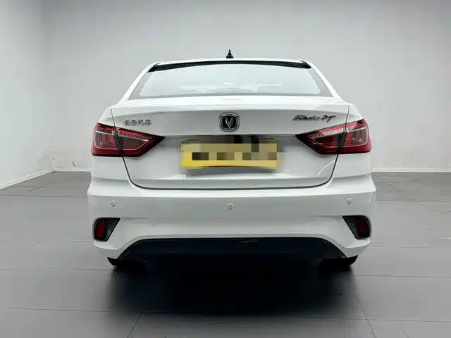 Changan Eado DT — миниатюра 5