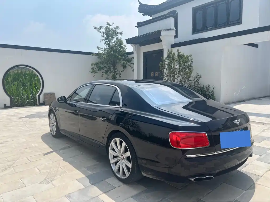 Bentley Flying Spur 2017 4.0T V8 Standard
