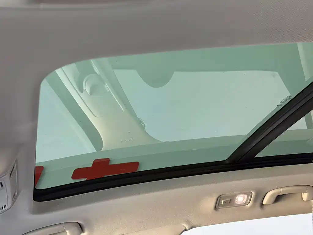 Volkswagen Tharu — миниатюра 8