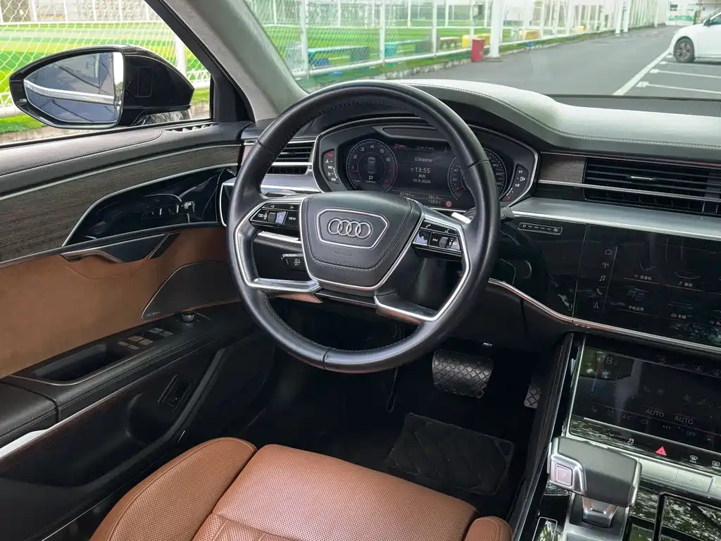 Audi A8 — миниатюра 20