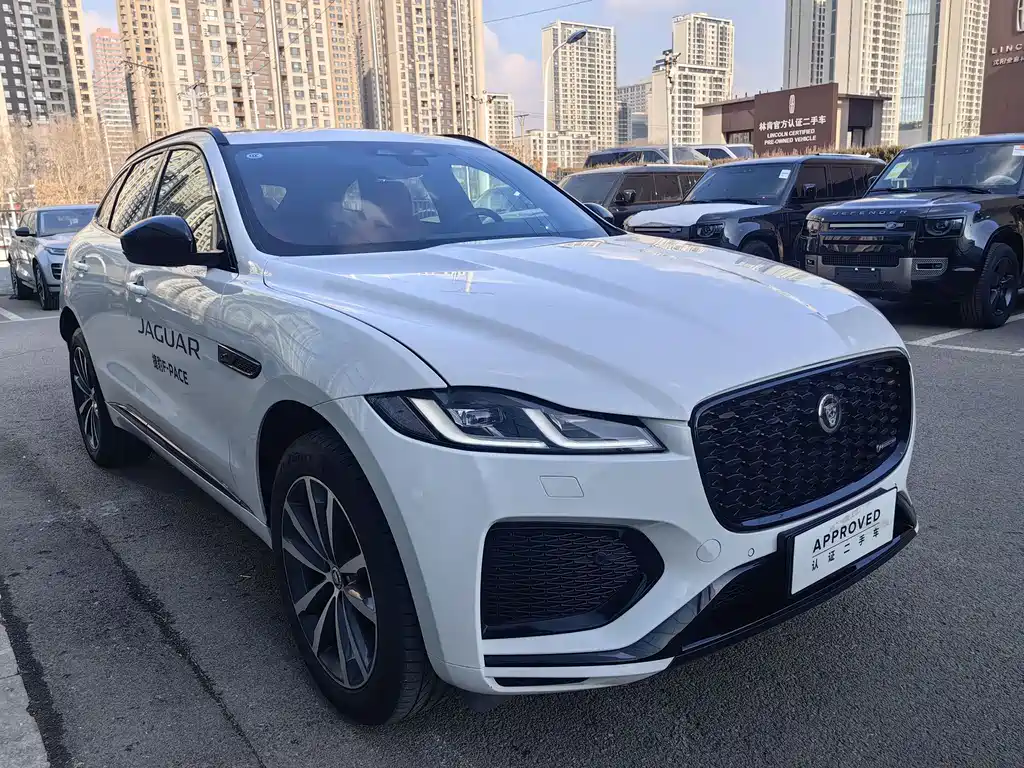 JAGUAR F PACE