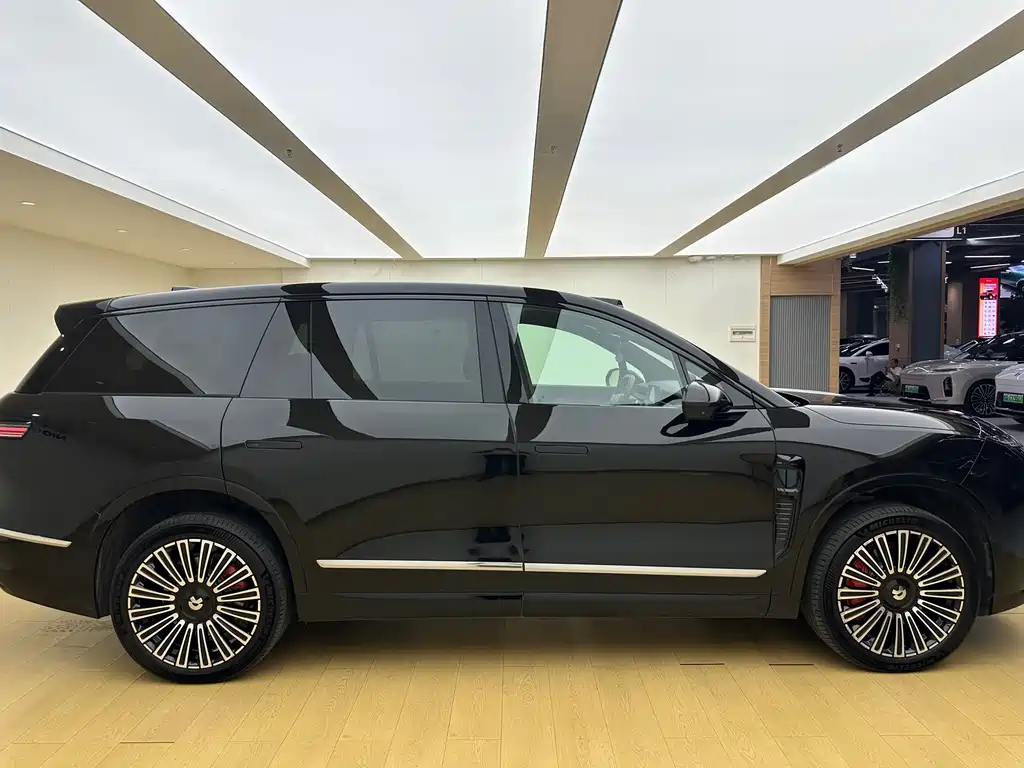 NIO ES8 — миниатюра 19