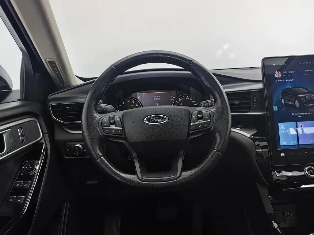 Ford Explorer — миниатюра 11