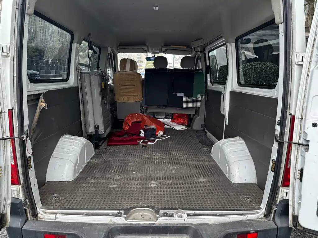 SAIC MAXUS XINTU V80