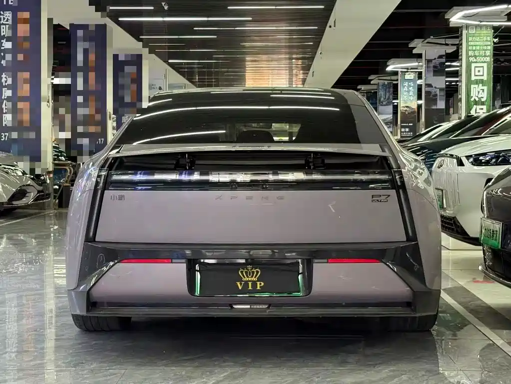 XPeng P7 — миниатюра 15
