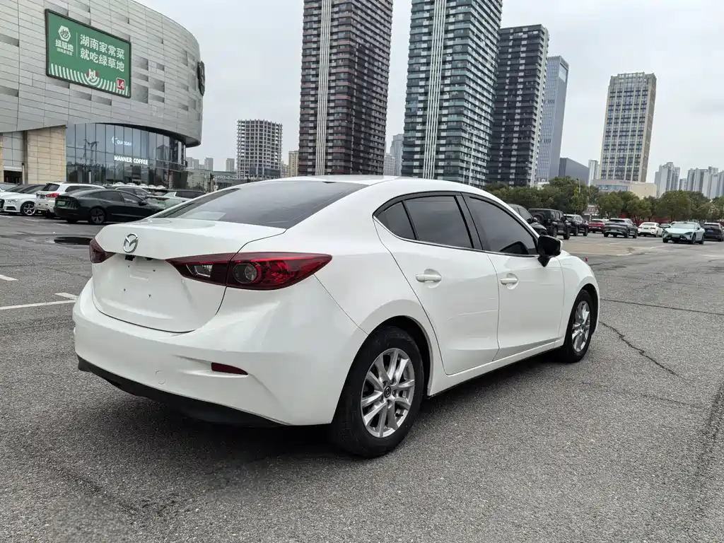 MAZDA 3 ANGKESAILA