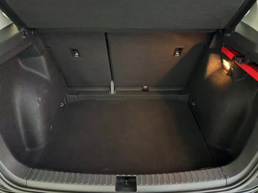 Volkswagen Tharu — миниатюра 5