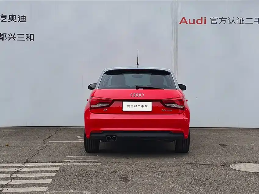 AUDI A1