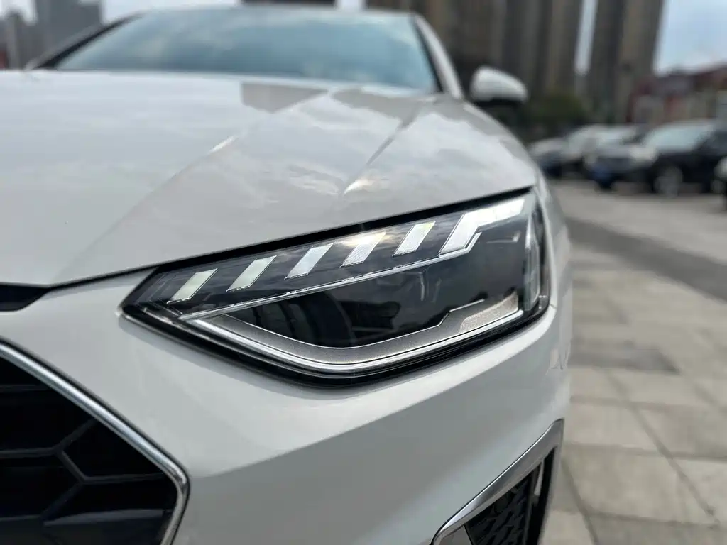 Audi A4L — миниатюра 8