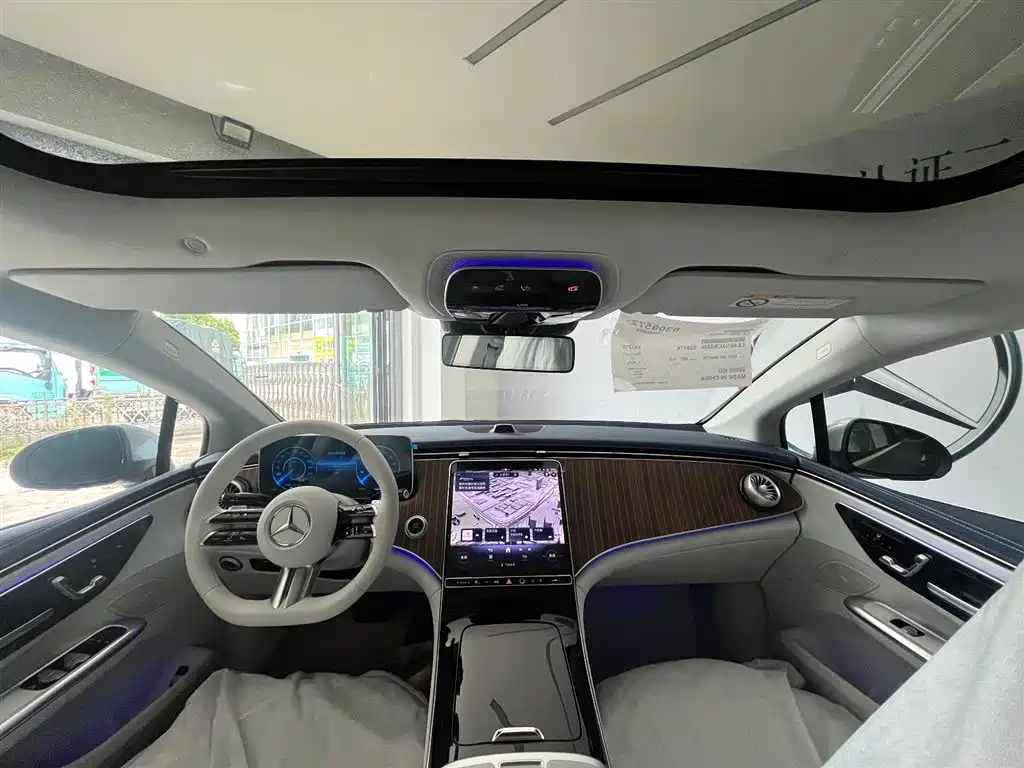 Mercedes-Benz EQE — миниатюра 11