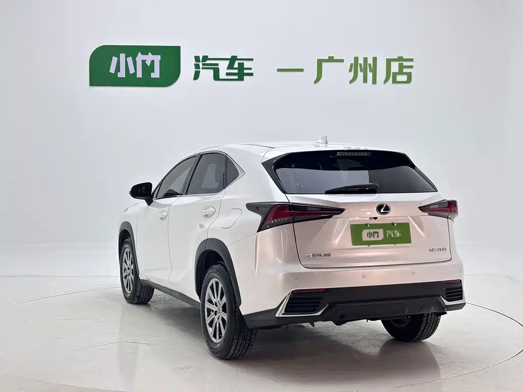 Lexus NX — миниатюра 4