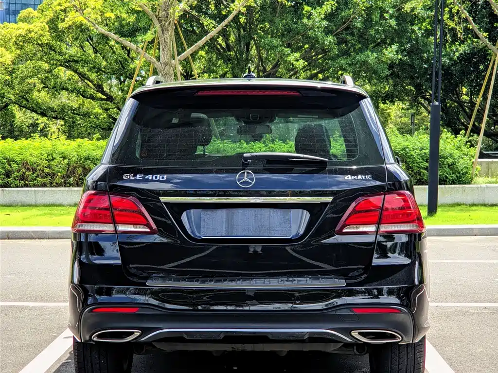 Mercedes-Benz GLE (Import) — миниатюра 13