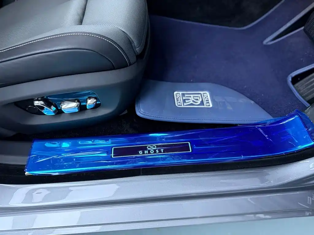 Rolls-Royce Ghost — миниатюра 17