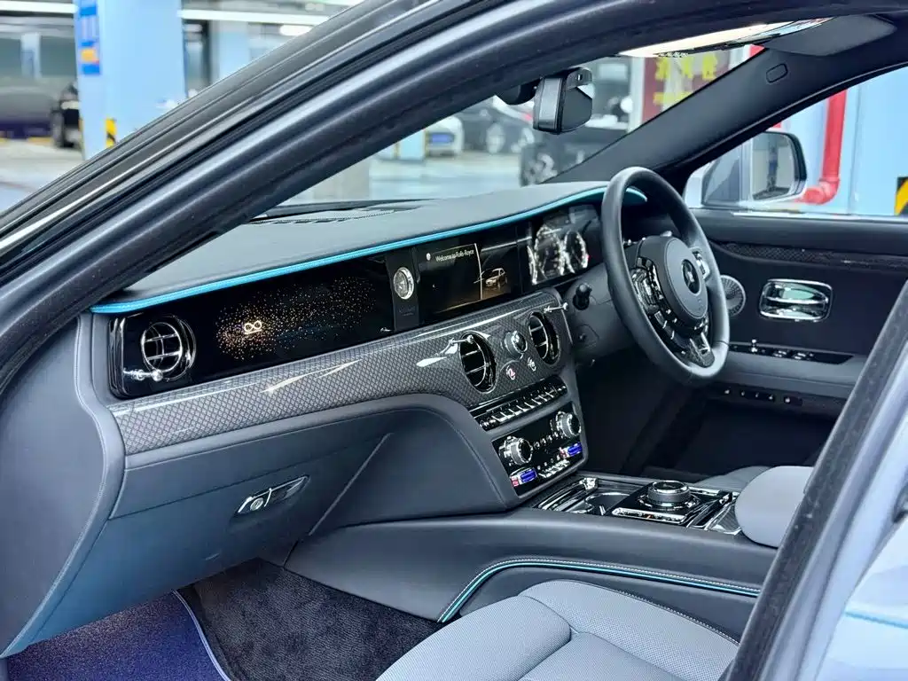 Rolls-Royce Ghost — миниатюра 21