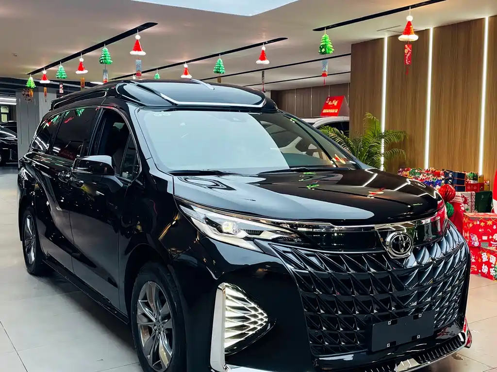 Toyota Sienna 2026 2.5L Luxury