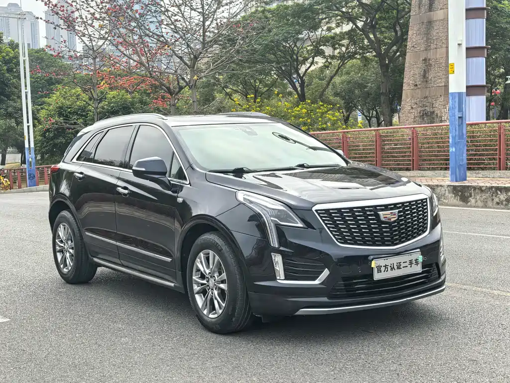 CADILLAC XT5