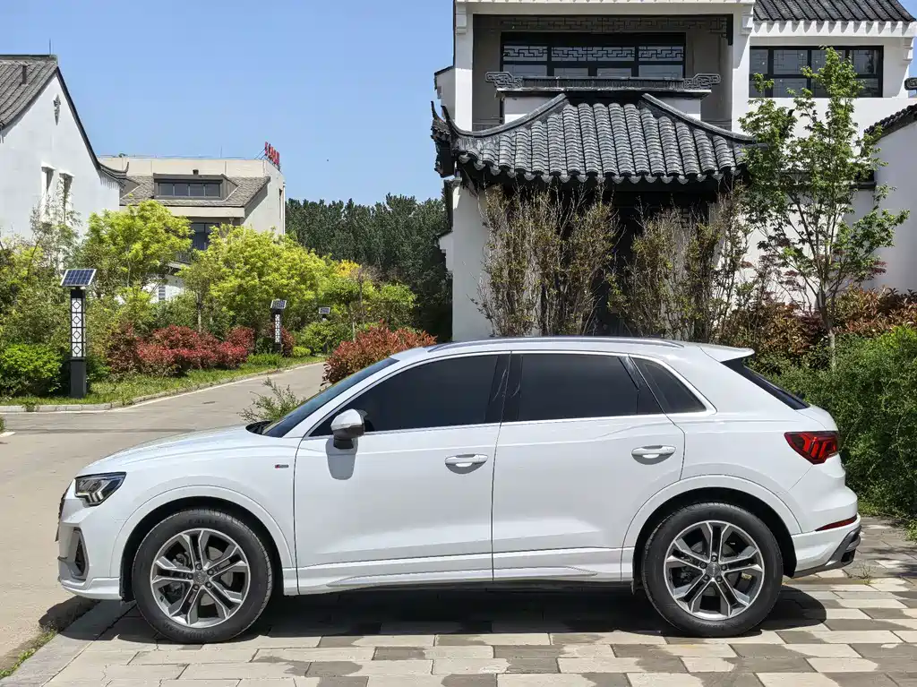 Audi Q3 2020 40 TFSI Fashion