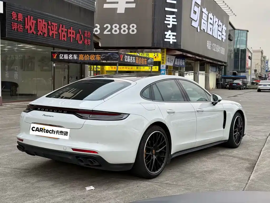 Porsche Panamera — миниатюра 2