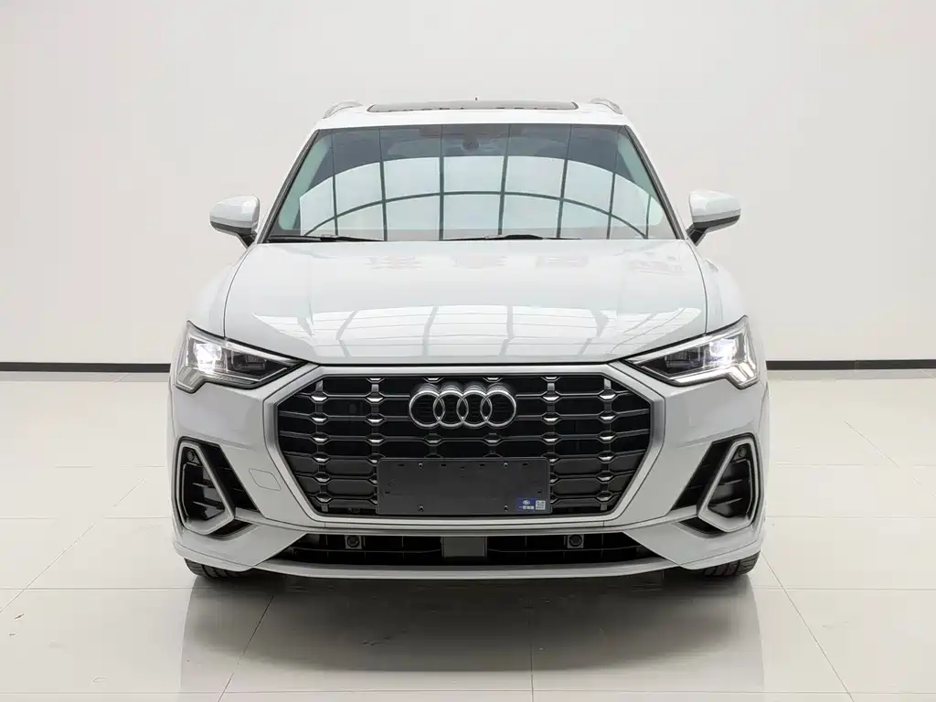 Audi Q3 — миниатюра 2
