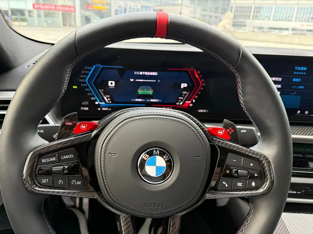 BMW M4 — миниатюра 11