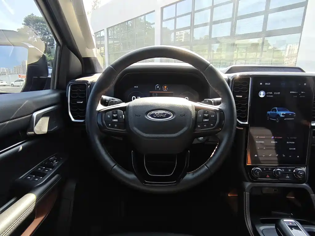 Ford Ranger — миниатюра 12