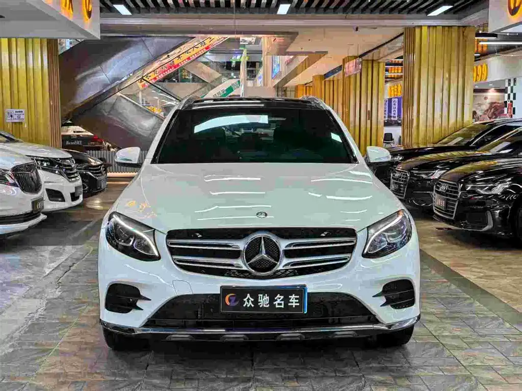 MERCEDES-BENZ GLC
