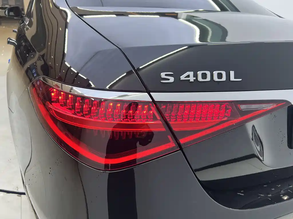 Mercedes-Benz S-Class — миниатюра 8