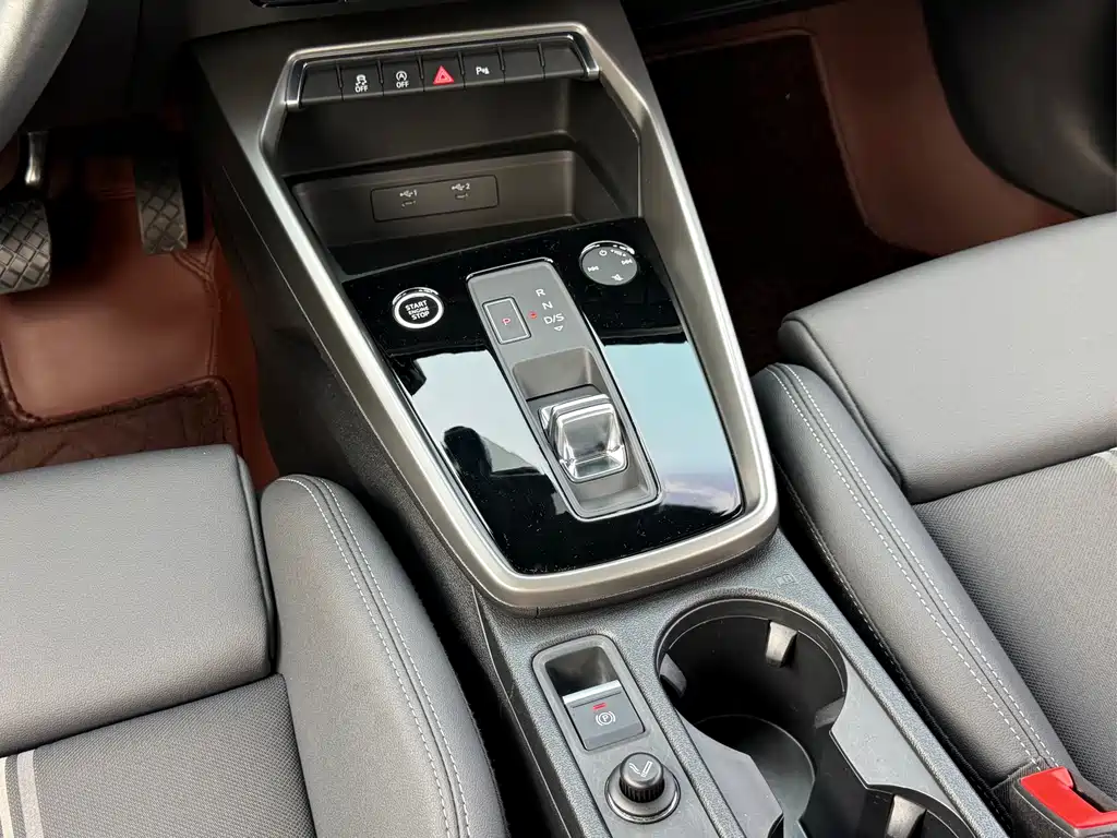Audi A3 — миниатюра 12