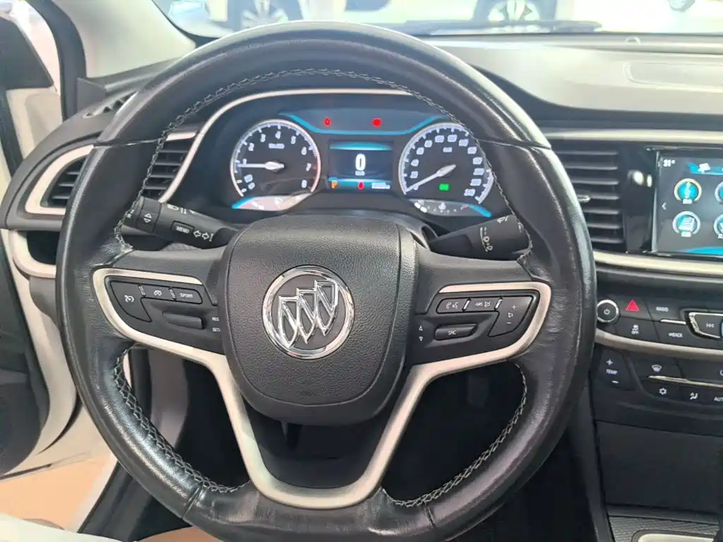 Buick Excelle — миниатюра 11