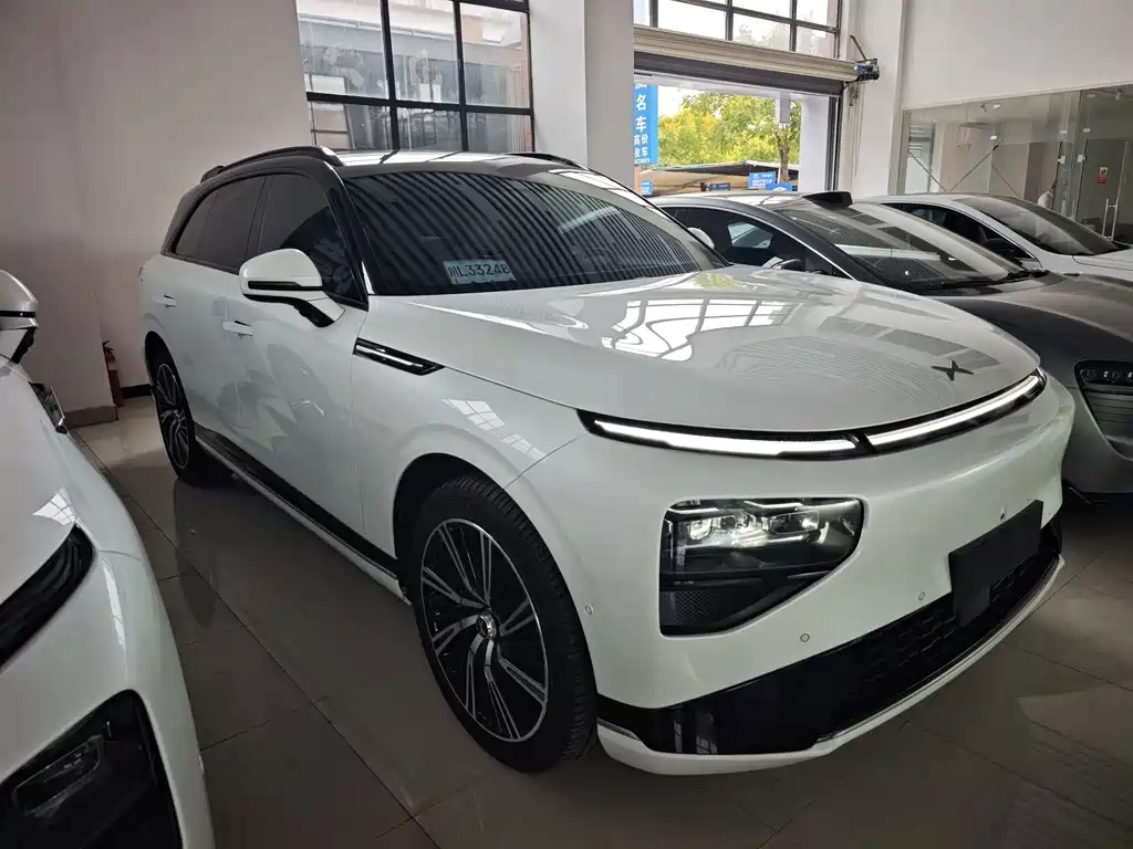 XPeng G9 — миниатюра 3