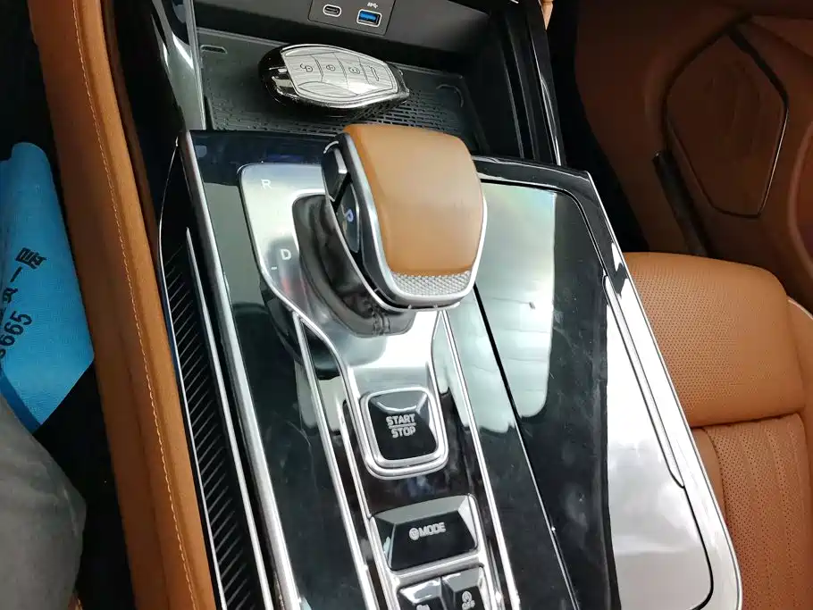 Hongqi Hongqi H9 — миниатюра 16