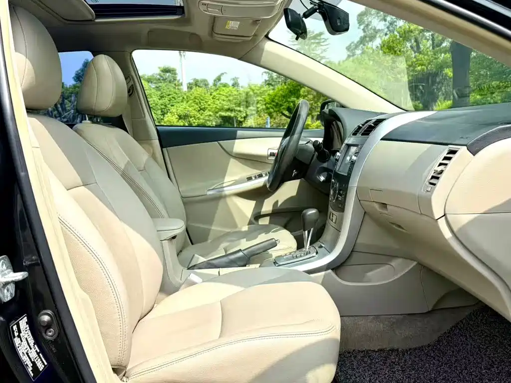 Toyota Corolla — миниатюра 10