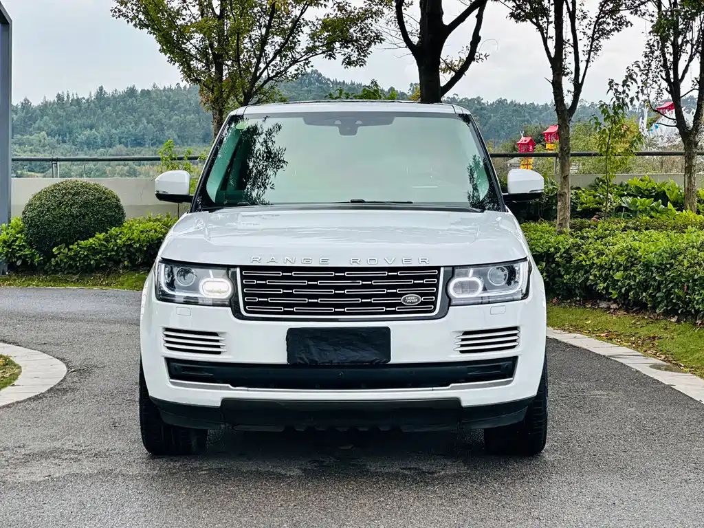 Land Rover Range Rover — миниатюра 2