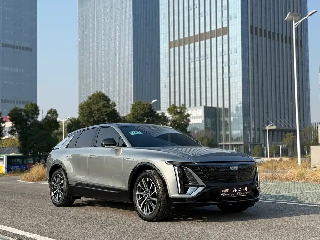 Cadillac Lyriq — миниатюра 3