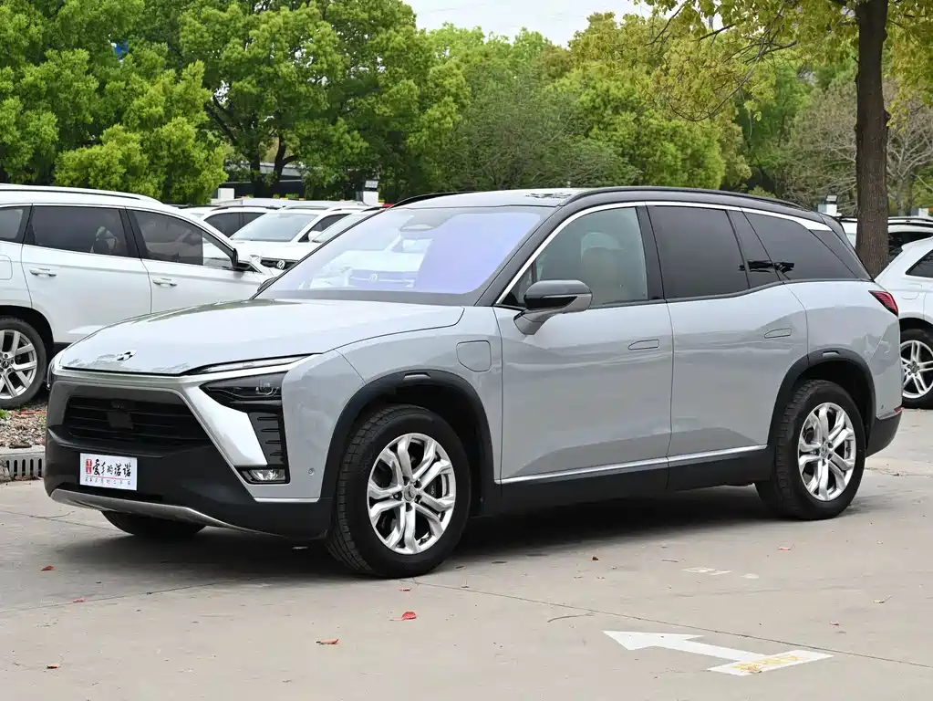 Nio ES8 2021