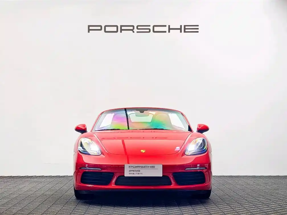 PORSCHE 718