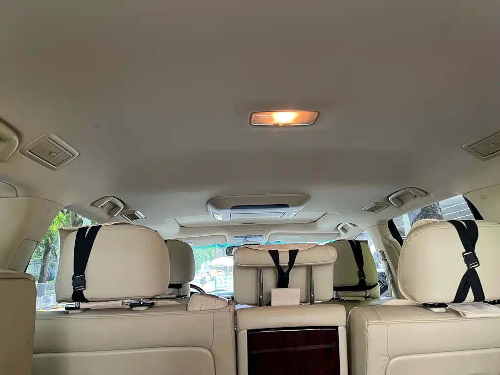Lexus LX — миниатюра 7