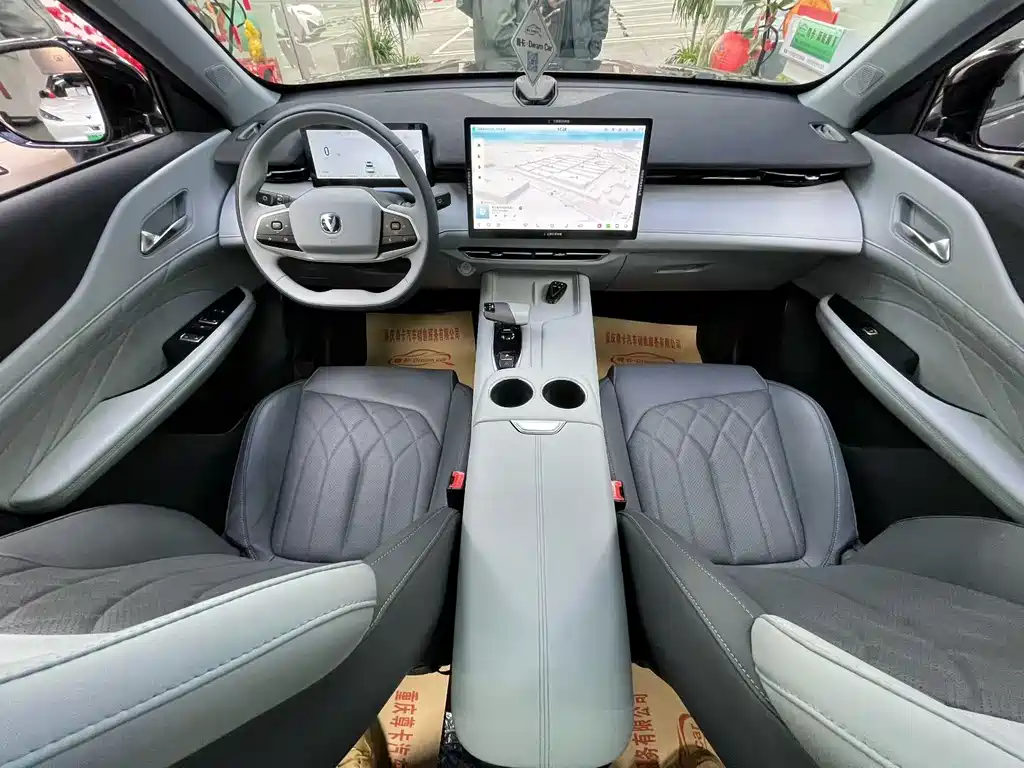 CHANGAN UNI Z NEW ENERGY