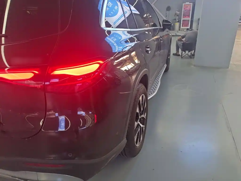 Mercedes-Benz GLC — миниатюра 8