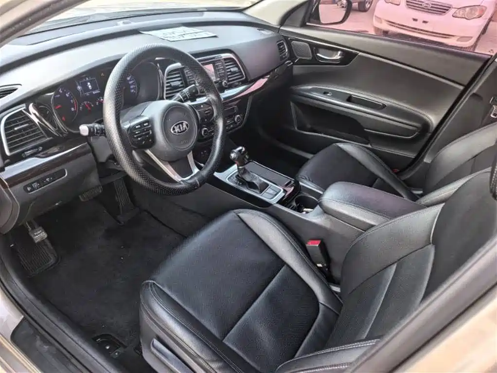 Kia K4 2014 1.8L AT GLS