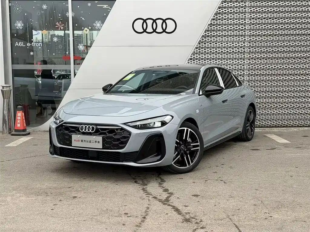 Audi 奥迪A5L 0