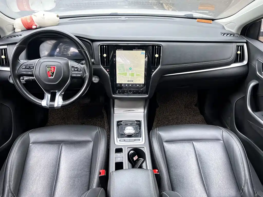 Roewe i6 New Energy — миниатюра 15
