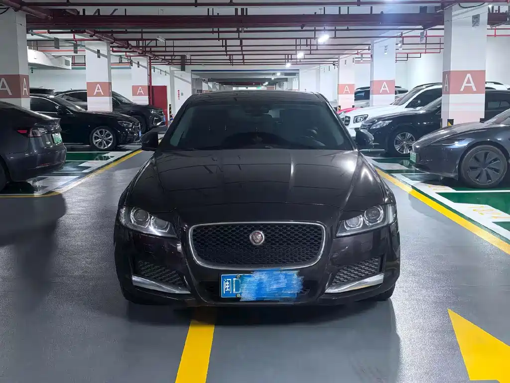 Jaguar XFL 2017