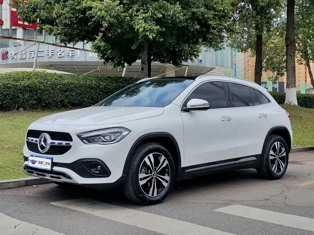 Mercedes-Benz GLA 2022